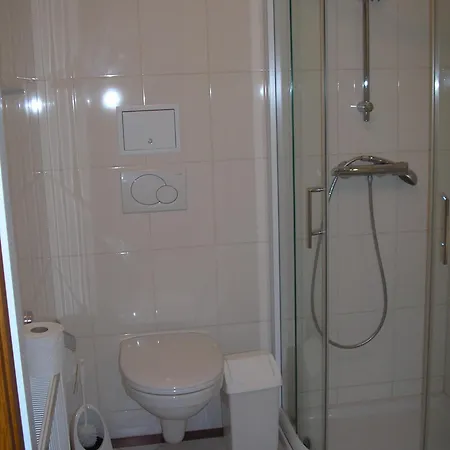 Gaestehaus Lumesberger 3* グライン