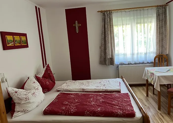 Bed & Breakfast Gaestehaus Lumesberger